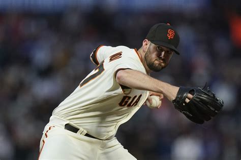 Giants look to stop skid in matchup with the Nationals